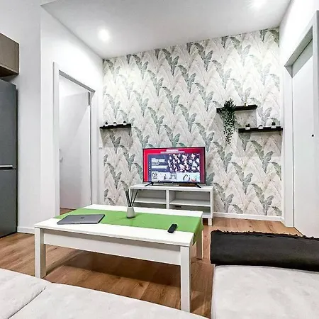 Apartment Luxury Stazione Centrale Elegante Loft